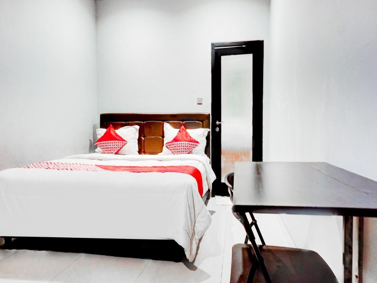 Oyo 90438 Mampang 34 Residence จาการ์ตา ภายนอก รูปภาพ