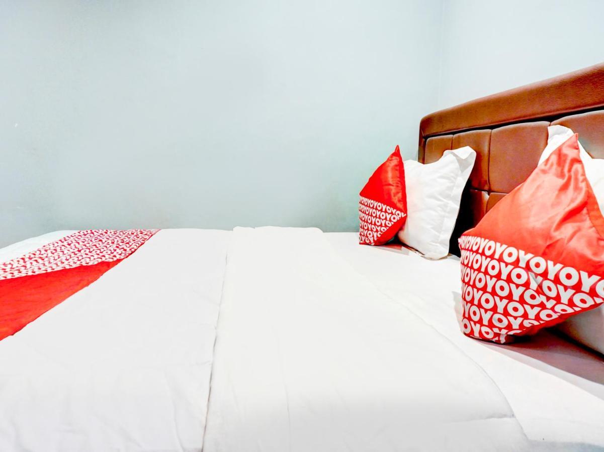 Oyo 90438 Mampang 34 Residence จาการ์ตา ภายนอก รูปภาพ