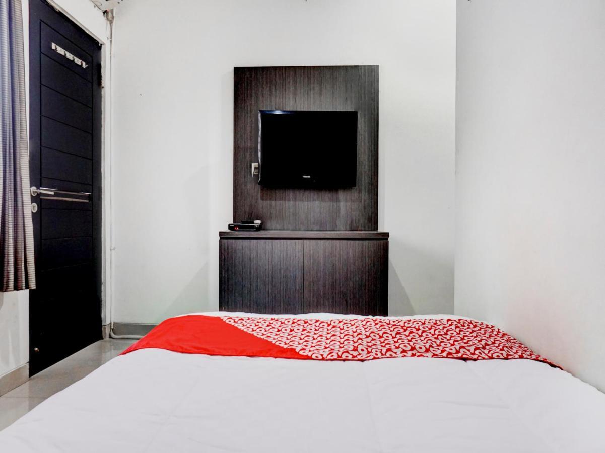 Oyo 90438 Mampang 34 Residence จาการ์ตา ภายนอก รูปภาพ