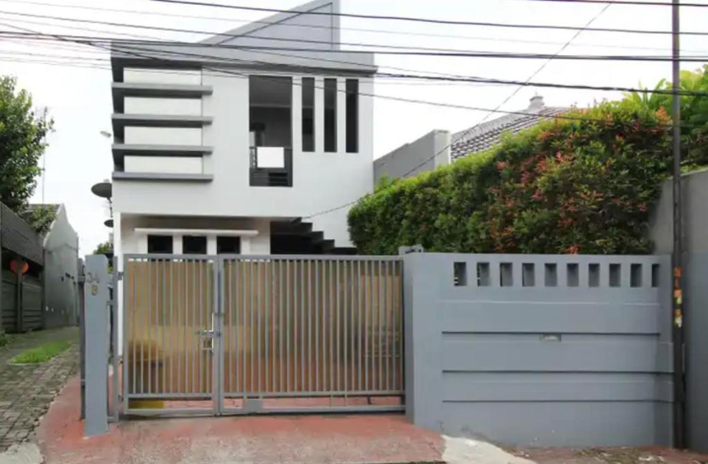 Oyo 90438 Mampang 34 Residence จาการ์ตา ภายนอก รูปภาพ